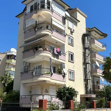 Cleopatra Plajina 50mt Deniz Goren Ferah 2+1 Daire * Alanya