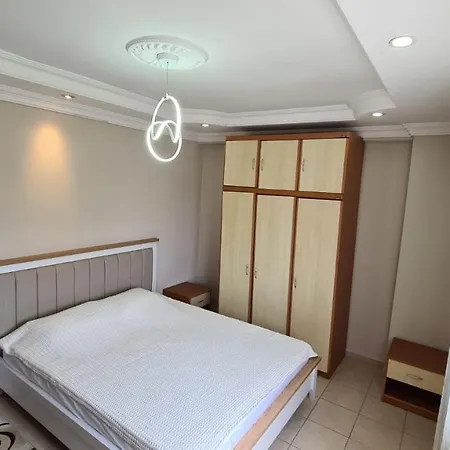Cleopatra Plajina 50mt Deniz Goren Ferah 2+1 Daire * Alanya